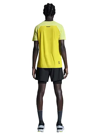 ON | Short de course Performance 2/1 pour homme | schwarz